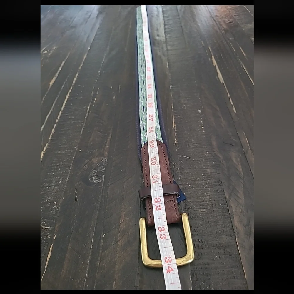 Vineyard Vines Belt Boy's Size 30